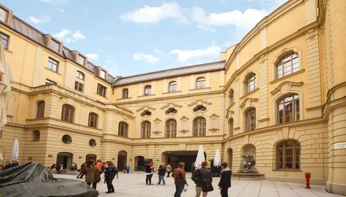 Projekt Deutsches Theater Vorschau